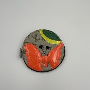 Louis Vuitton 2002 Porte Monnaie round coin holder